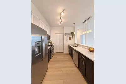757 N Orleans Street #1912, Chicago, IL 60654 - Photo 8