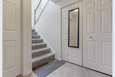 809 Brodhead Drive, Aurora, IL 60504 - Photo 22