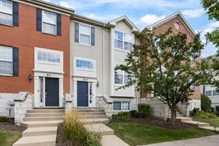 809 Brodhead Dr, Aurora, IL 60504 - Photo 1