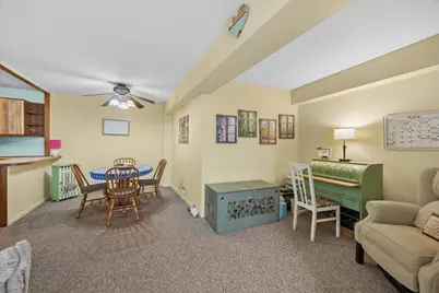 2211 S Stewart Avenue S #6D, Lombard, IL 60148 - Photo 16