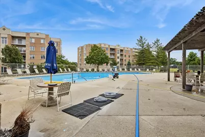 2211 S Stewart Avenue S #6D, Lombard, IL 60148 - Photo 20