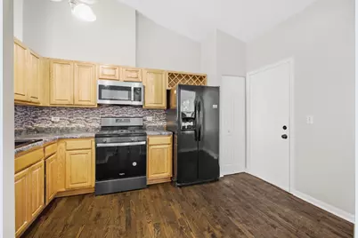 610 Lyon Court, Buffalo Grove, IL 60089 - Photo 6