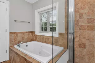 1205 Charleston Ct, Westmont, IL 60559 - Photo 14