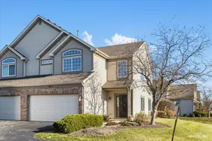 921 Asbury Dr, Aurora, IL 60502 - Photo 1