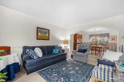 203 Parkside Lane, Oswego, IL 60543 - Photo 10