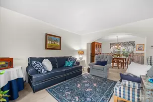 203 Parkside Ln, Oswego, IL 60543 - Photo 10