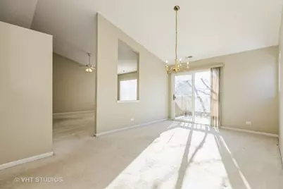 1006 Parkhill Circle #1006, Aurora, IL 60502 - Photo 6