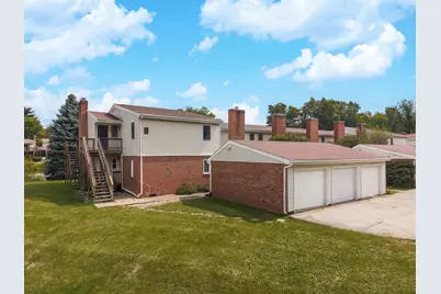 903 N Linden Street #140, Normal, IL 61761 - Photo 30