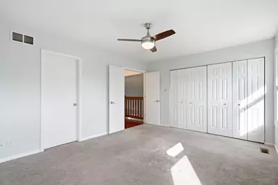 369 Trailside Court, Carol Stream, IL 60188 - Photo 14