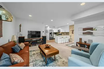 80 Commonwealth Court #3, Vernon Hills, IL 60061 - Photo 8