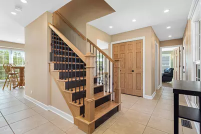 17325 W Westwind Drive, Gurnee, IL 60031 - Photo 2