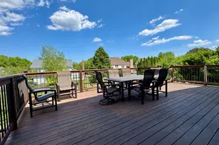 17325 W Westwind Dr, Gurnee, IL 60031 - Photo 14