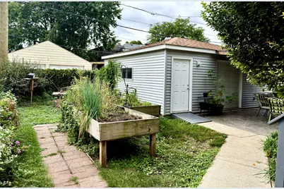 5849 W Wilson Avenue, Chicago, IL 60630 - Photo 32