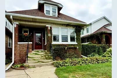 5849 W Wilson Avenue, Chicago, IL 60630 - Photo 2