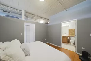 1525 S Sangamon St, Chicago, IL 60608 - Photo 10
