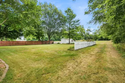 245 W Southmor Road, Morris, IL 60450 - Photo 26