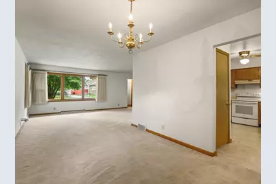 611 E 6th Street, Belvidere, IL 61008 - Photo 16