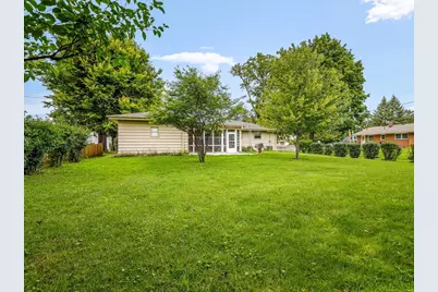 611 E 6th Street, Belvidere, IL 61008 - Photo 46