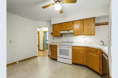 611 E 6th Street, Belvidere, IL 61008 - Photo 22