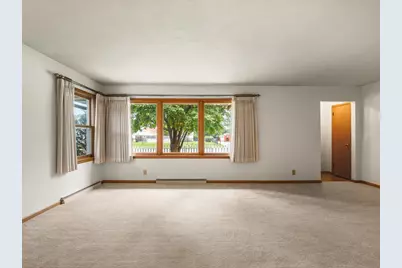 611 E 6th Street, Belvidere, IL 61008 - Photo 14