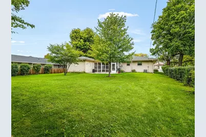 611 E 6th Street, Belvidere, IL 61008 - Photo 44