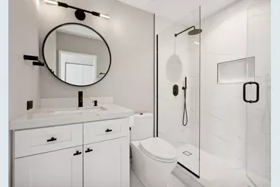 510 W Erie Street #1201, Chicago, IL 60654 - Photo 18