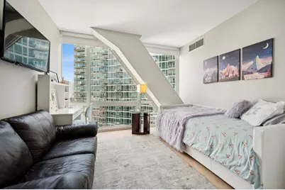 510 W Erie Street #1201, Chicago, IL 60654 - Photo 16