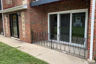 6436 W 64th Pl, Chicago, IL 60638 - Photo 2