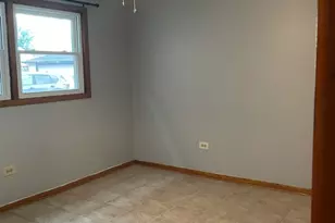 6436 W 64th Pl, Chicago, IL 60638 - Photo 14
