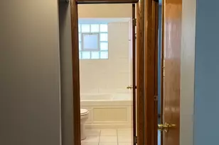 6436 W 64th Pl, Chicago, IL 60638 - Photo 10