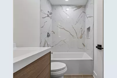 3527 N Kostner Avenue, Chicago, IL 60641 - Photo 12