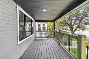 3527 N Kostner Ave, Chicago, IL 60641 - Photo 2