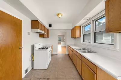 13 W 37th Street, Steger, IL 60475 - Photo 16