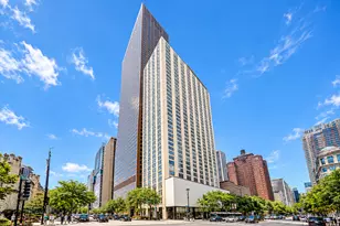 777 N Michigan Ave, Chicago, IL 60611 - Photo 1