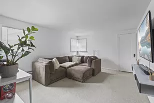 3434 N Nagle Ave, Chicago, IL 60634 - Photo 22