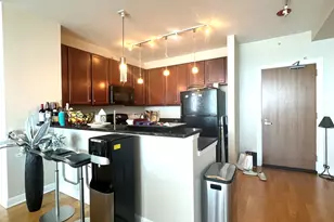 1901 S Calumet Ave, Chicago, IL 60616 - Photo 6