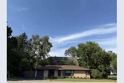 266 S Prospect Avenue, Clarendon Hills, IL 60514 - Photo 2