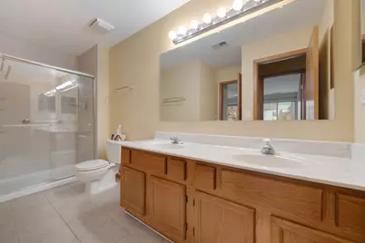 26 Tyler Court #B, Streamwood, IL 60107 - Photo 12