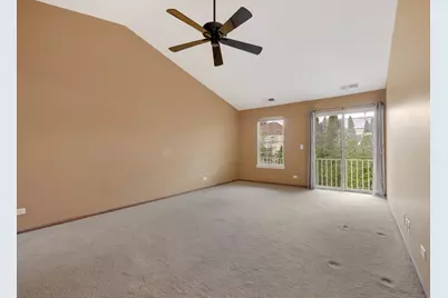 26 Tyler Court #B, Streamwood, IL 60107 - Photo 4