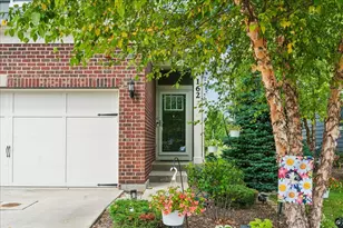 162 Waverly Ct, Bloomingdale, IL 60108 - Photo 2