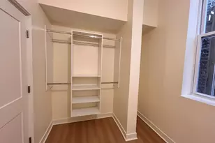 2057 W Roscoe St, Chicago, IL 60618 - Photo 14