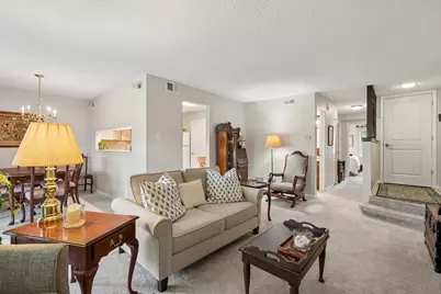 8220 Mulberry Court #7B, Palos Hills, IL 60465 - Photo 2