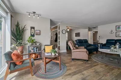 903 Madison Avenue, Wauconda, IL 60084 - Photo 8