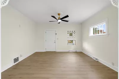 419 157th Street, Calumet City, IL 60409 - Photo 6