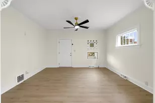 419 157th St, Calumet City, IL 60409 - Photo 6