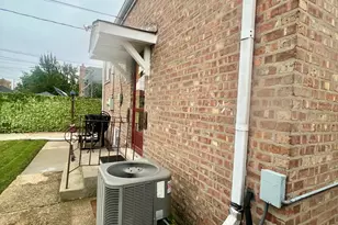 3820 W 57th Pl, Chicago, IL 60629 - Photo 20