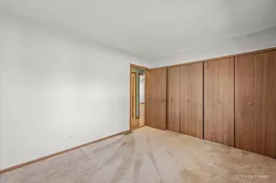 105 Haverhill Ln, Schaumburg, IL 60193 - Photo 24