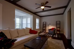 3249 W Wilson Ave, Chicago, IL 60625 - Photo 2