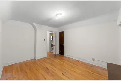 421 W Alexander Boulevard, Elmhurst, IL 60126 - Photo 14