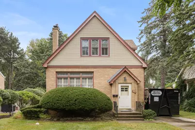 421 W Alexander Boulevard, Elmhurst, IL 60126 - Photo 1